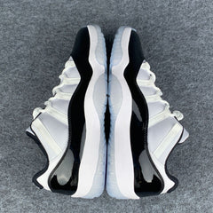 Air Jordan 11 Retro Low 'Concord'