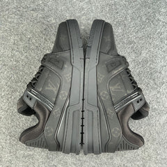 LV Trainer 'Black Monochrome'
