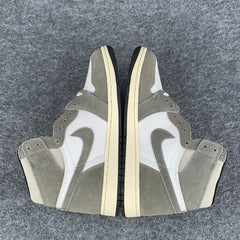 Air Jordan 1 Retro High OG 'Washed Black'