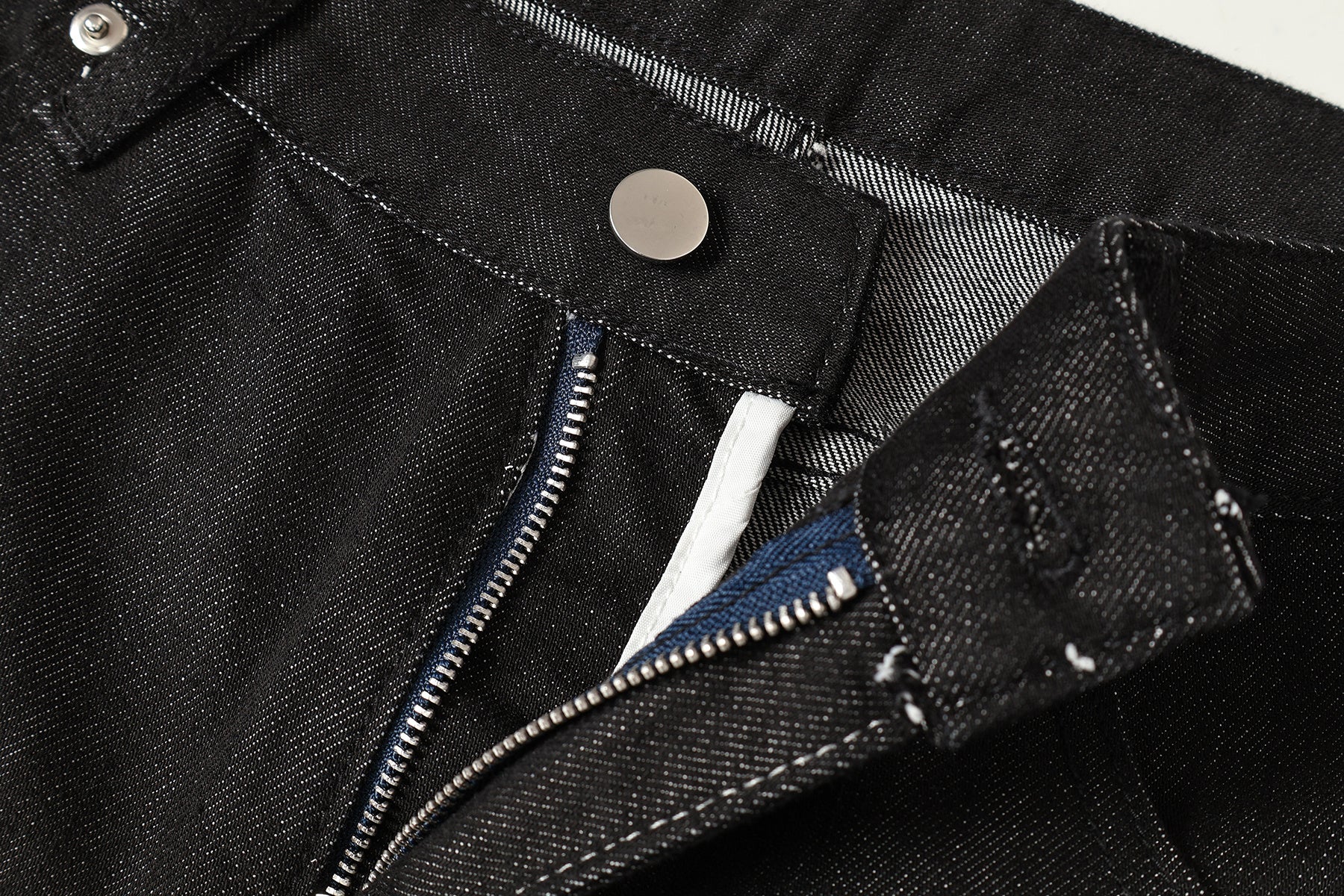CapCabin Cross Pocket Wide-Leg Jeans