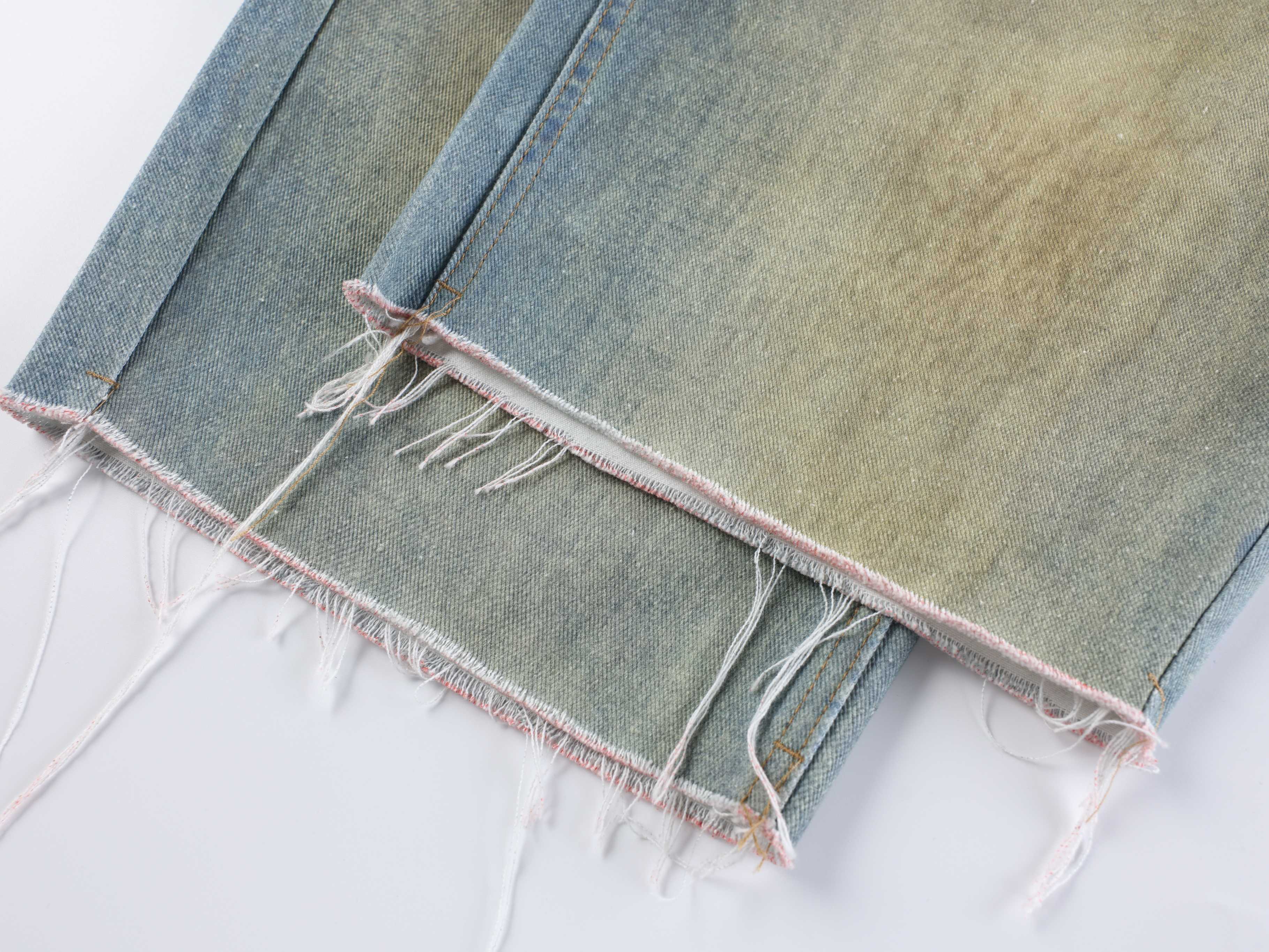 CapCabin “Layered Fade Distressed Balloon Jeans”