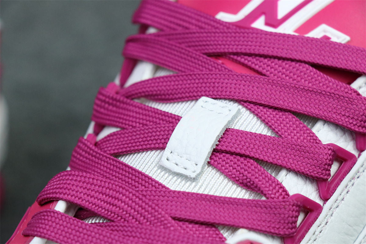 WMNS LV Trainer 'Fuchsia'