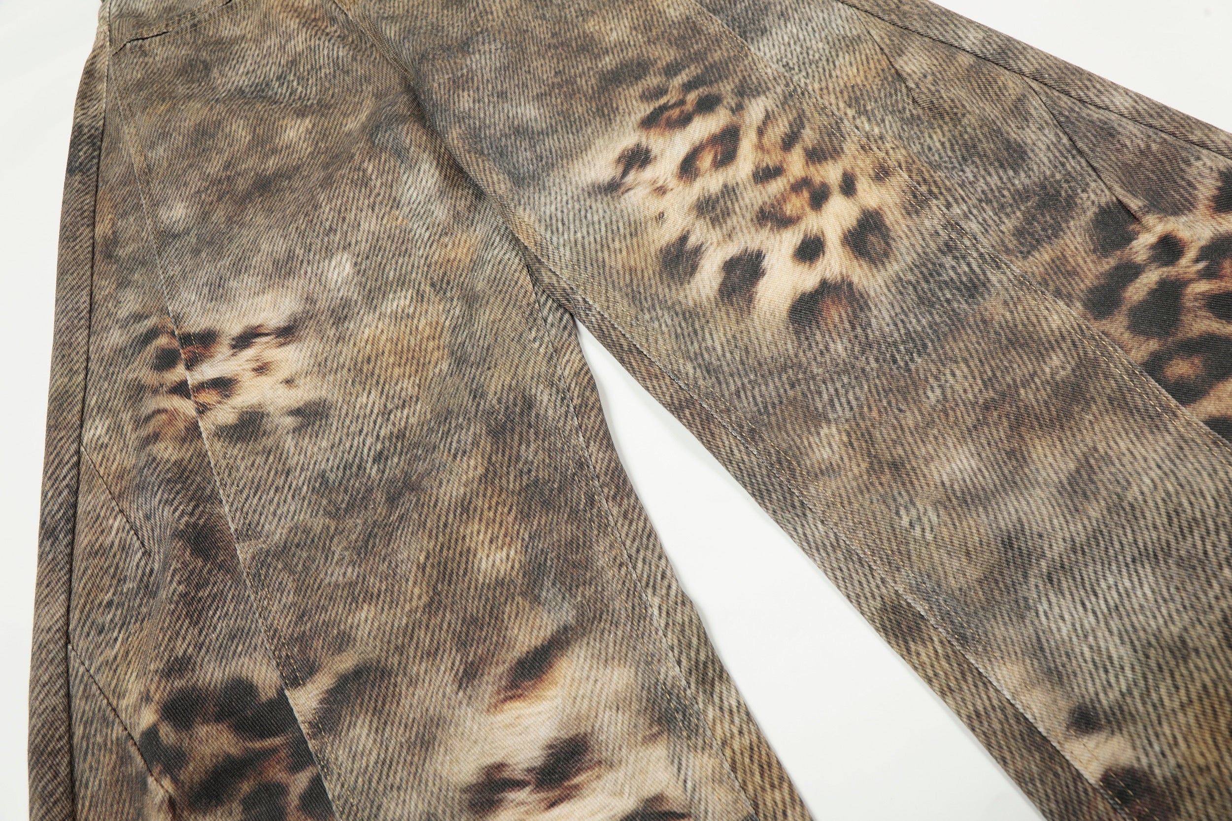 CapCabin Leopard Wash Wide-Leg Jeans