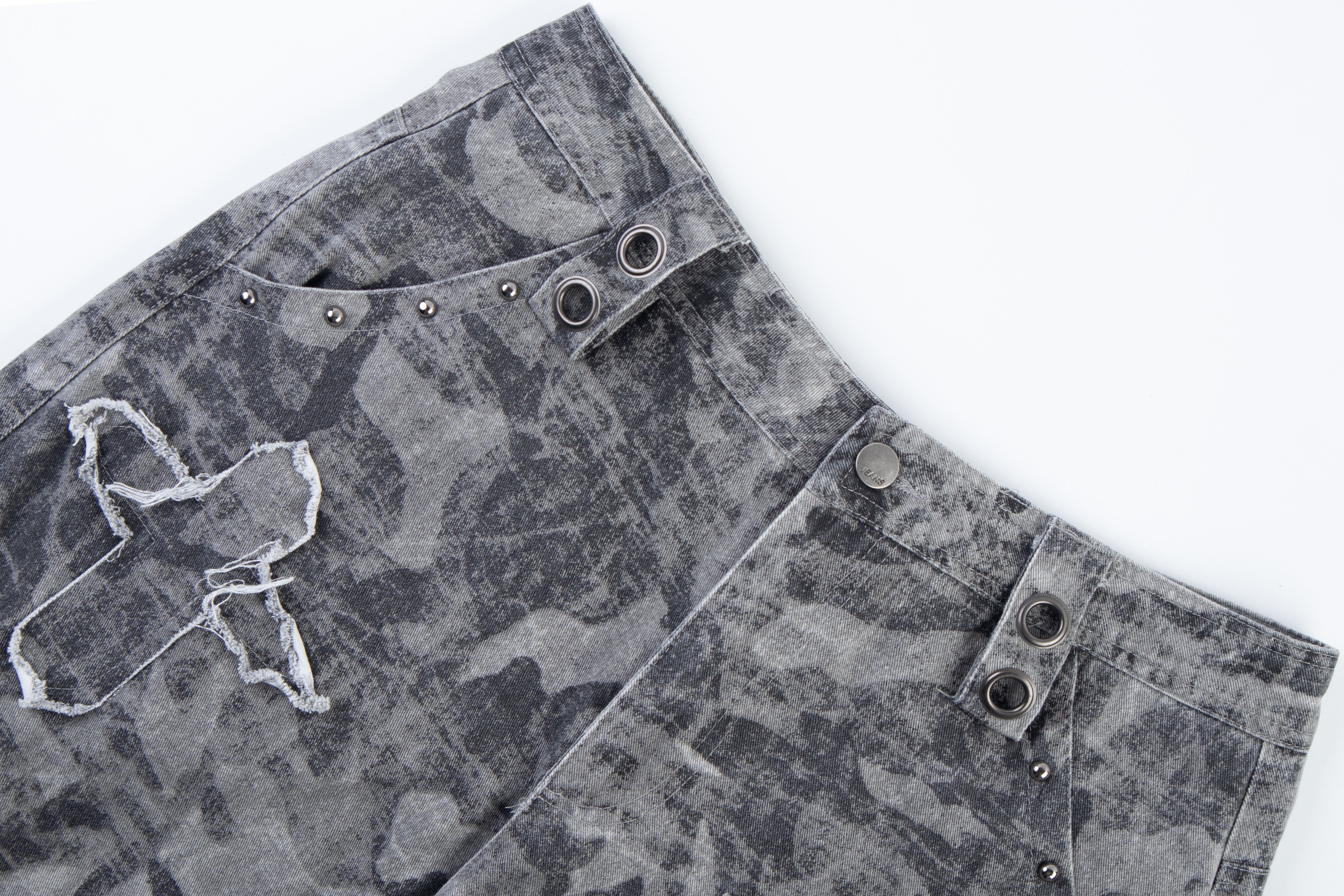 CapCabin Distressed Multi-Pocket Cargo Pants