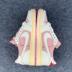 Travis Scott x Air Jordan 1 Low OG SP 'Sail Shy Pink'