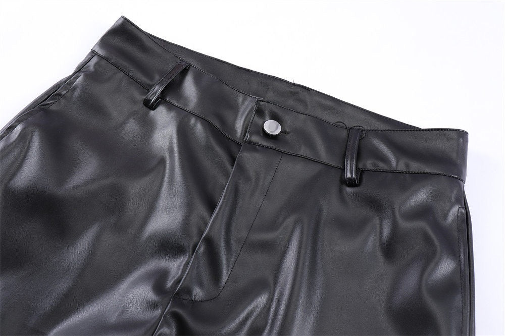 CapCabin Ruched Faux Leather Pants
