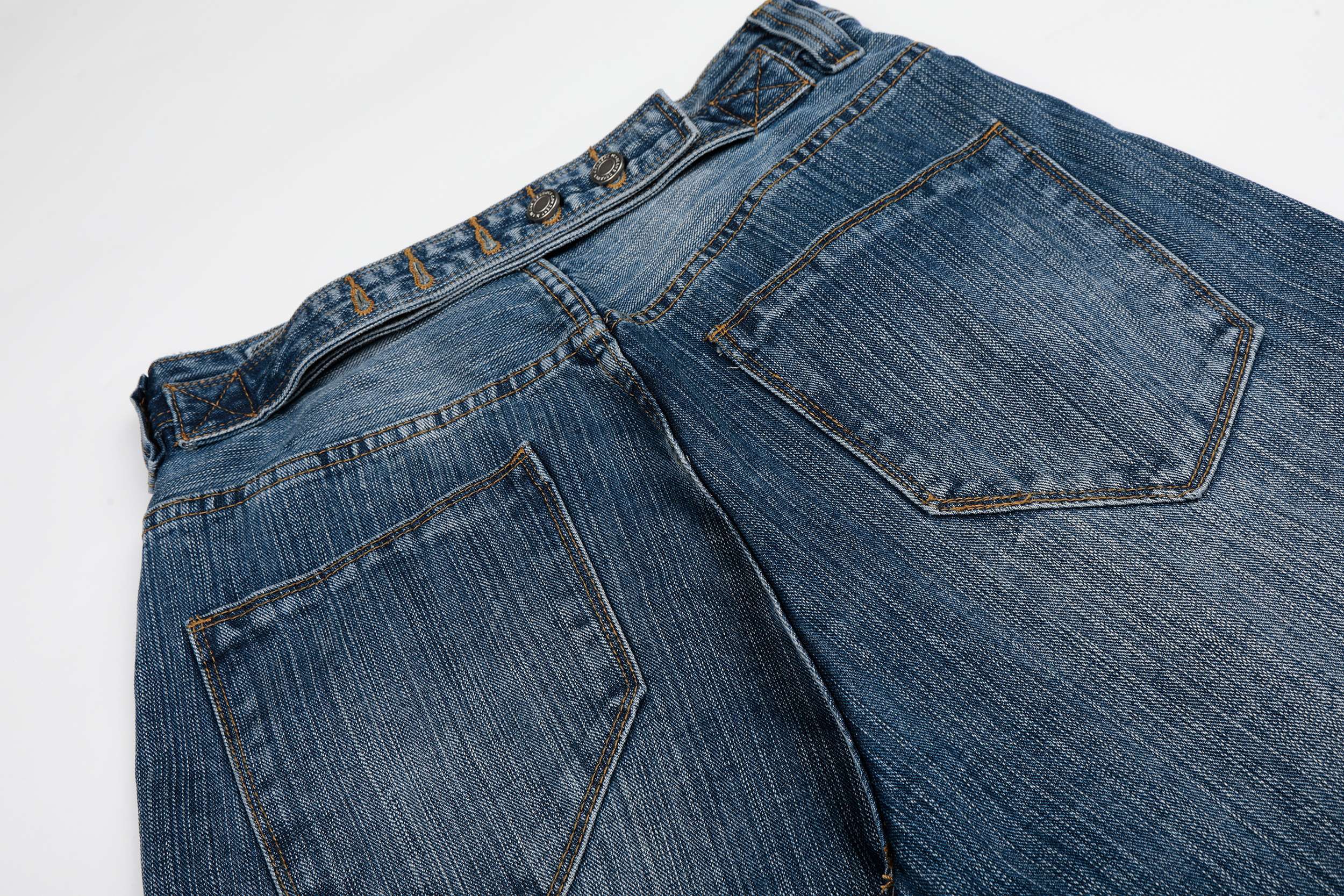 CapCabin “Vintage Grain Denim Jeans”