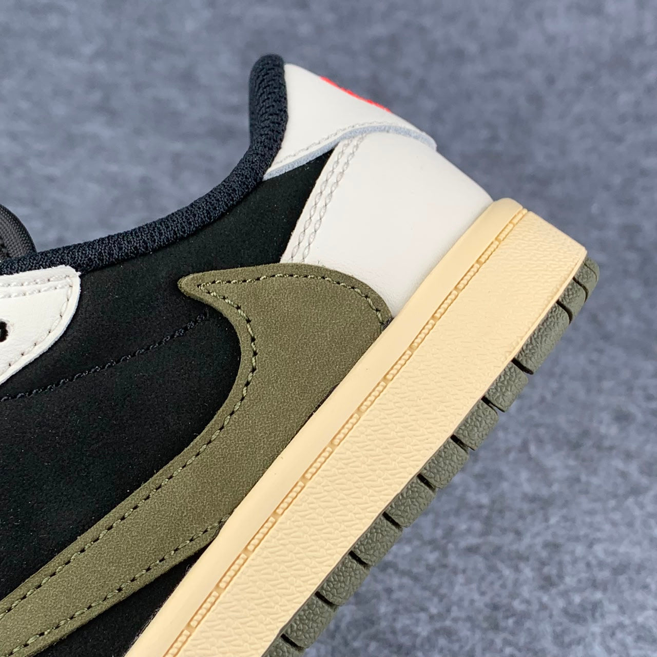 Travis Scott x Air Jordan 1 Low OG PS 'Olive'