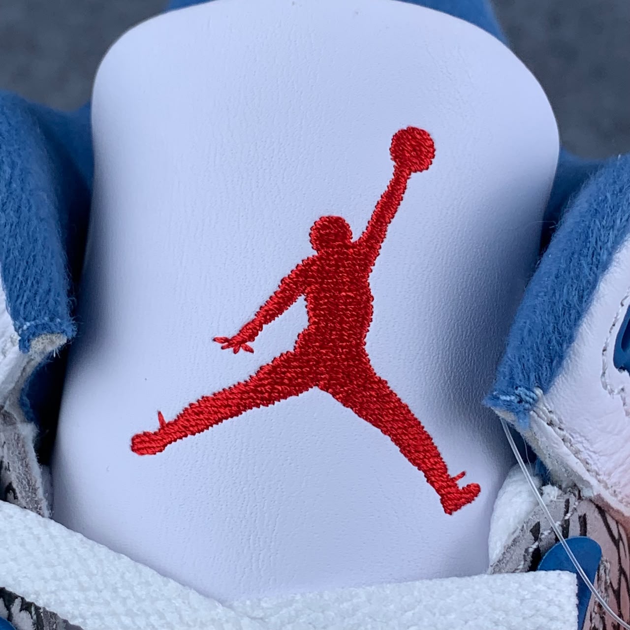 Air Jordan 3 Retro OG 'True Blue' 2026