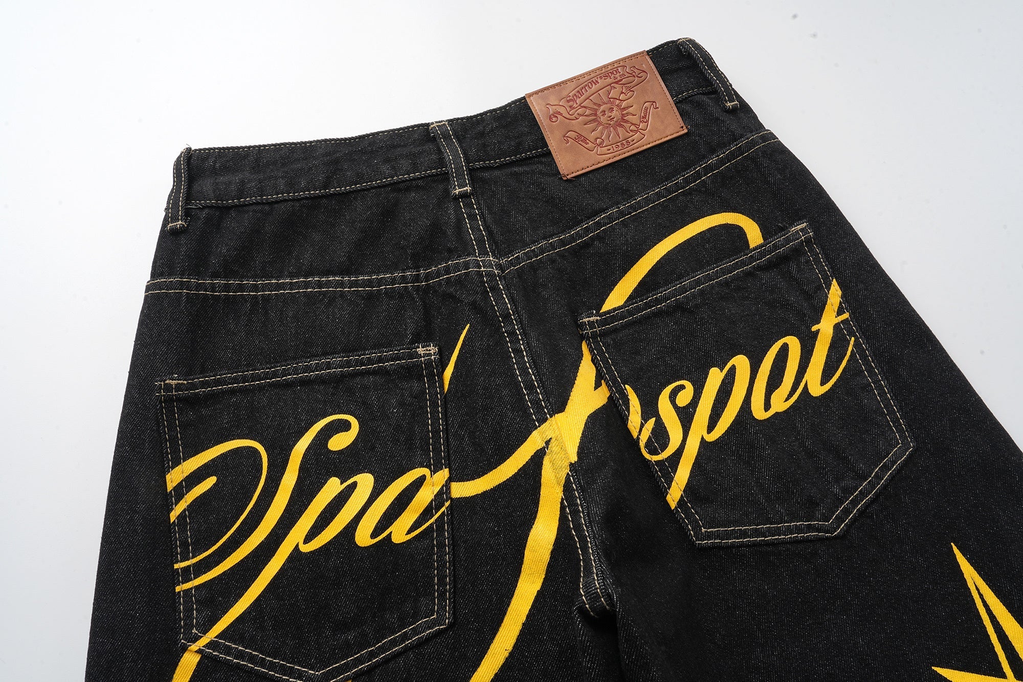 CapCabin Star Script Wide-Leg Jeans