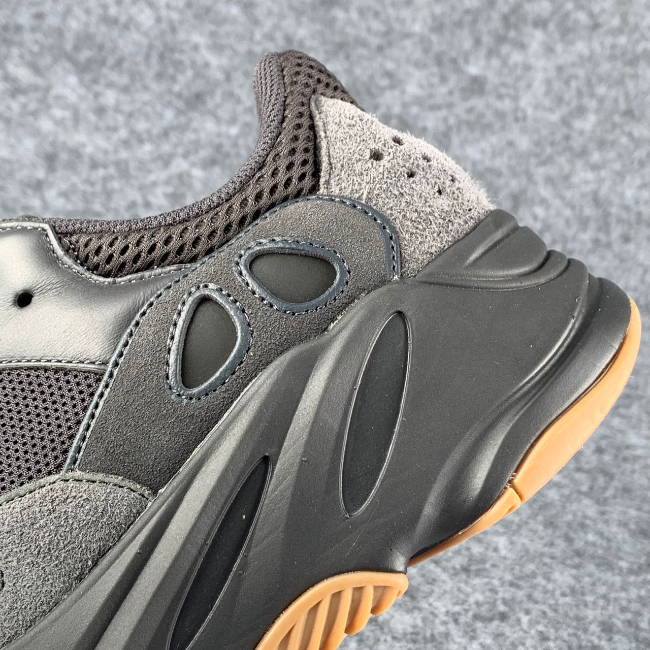 Yeezy Boost 700 'Utility Black'