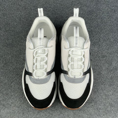 Dior B22 'White Black Gum'