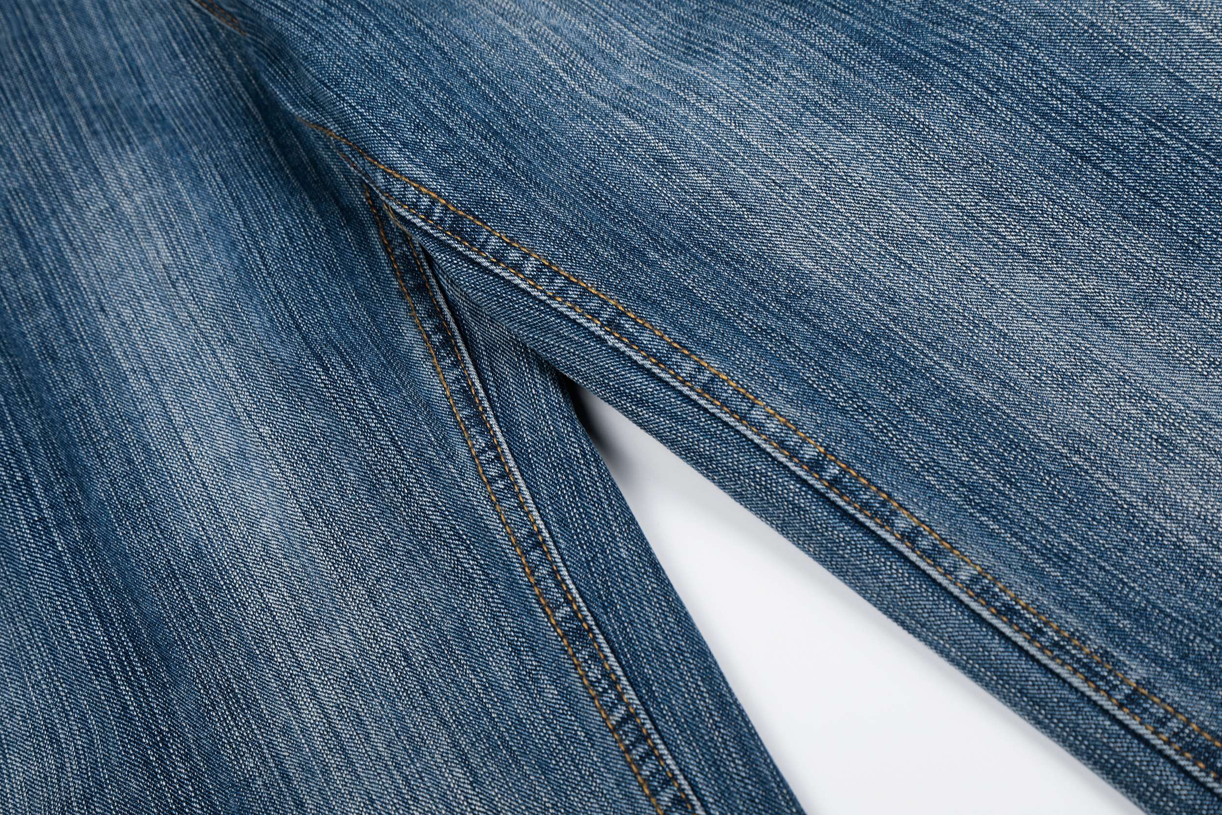 CapCabin “Vintage Grain Denim Jeans”
