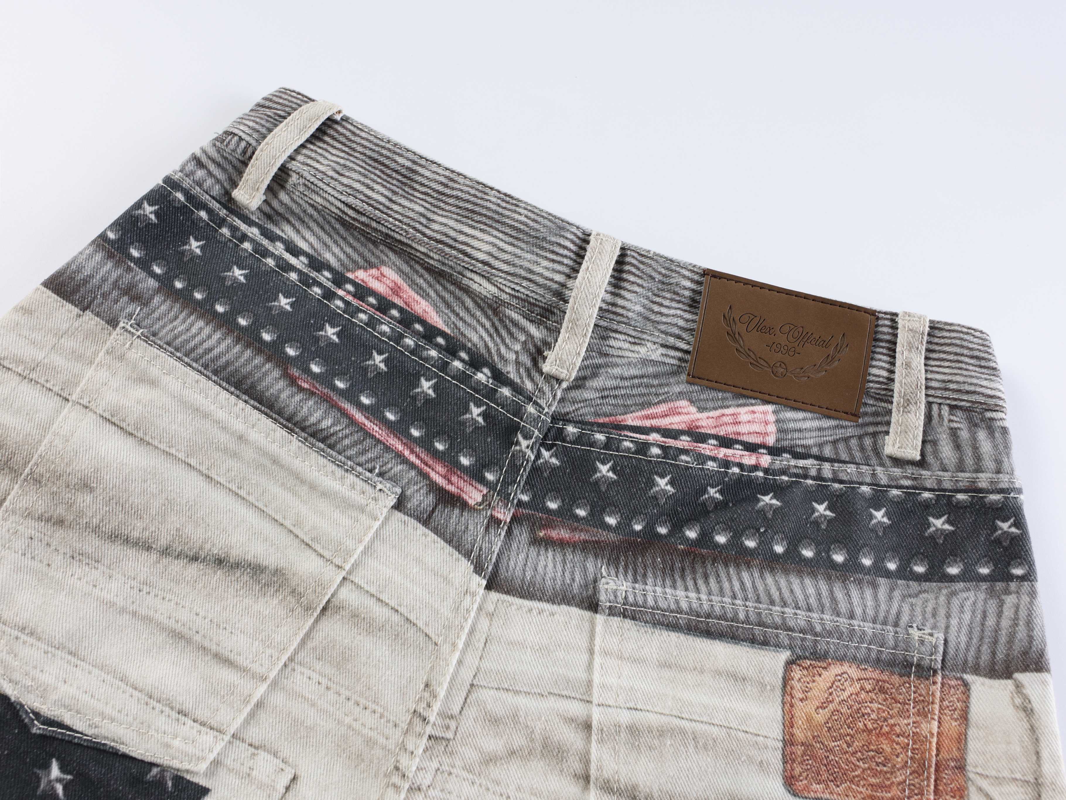 CapCabin “Layered Belt Utility Balloon Jeans”