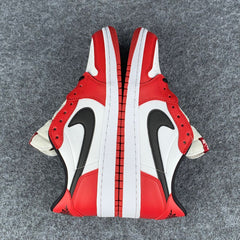 Air Jordan 1 Retro Low OG 'Chicago' (2016)