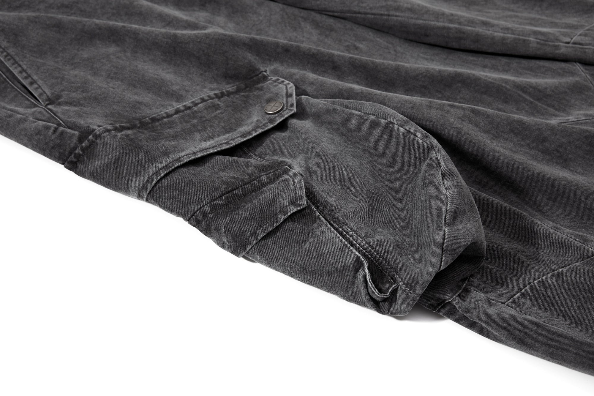 CapCabin Washed Wide-Leg Cargo Pants