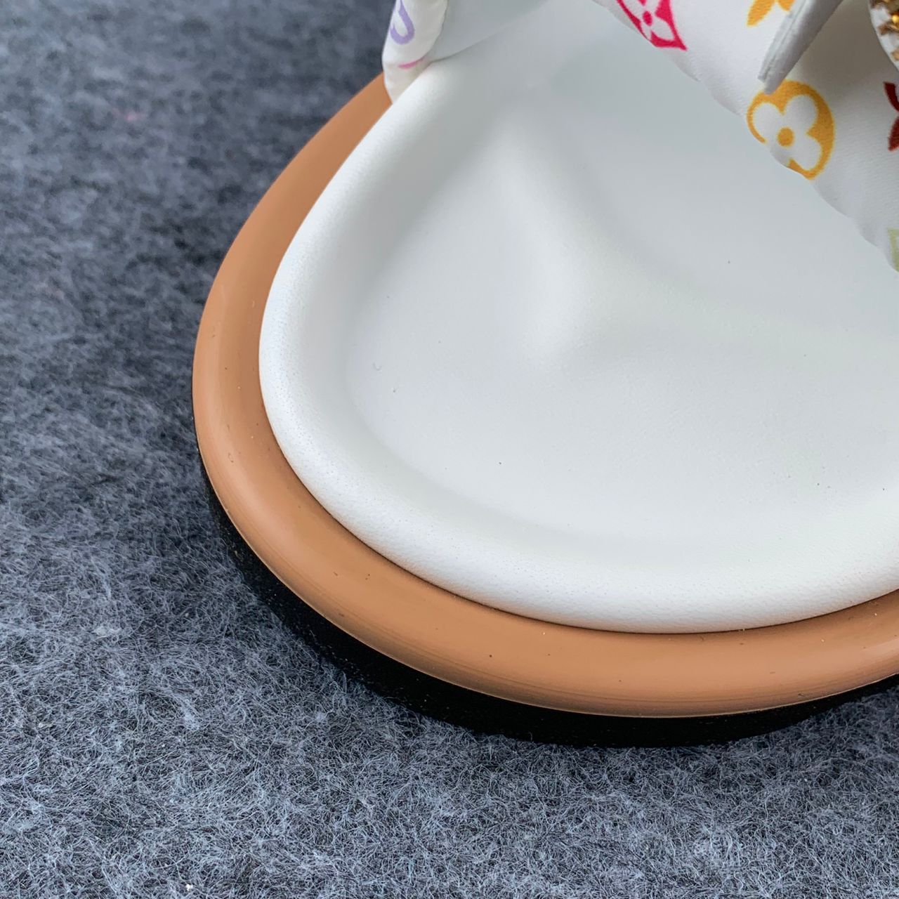 LV x TM Pool Pillow Flat Comfort Mule