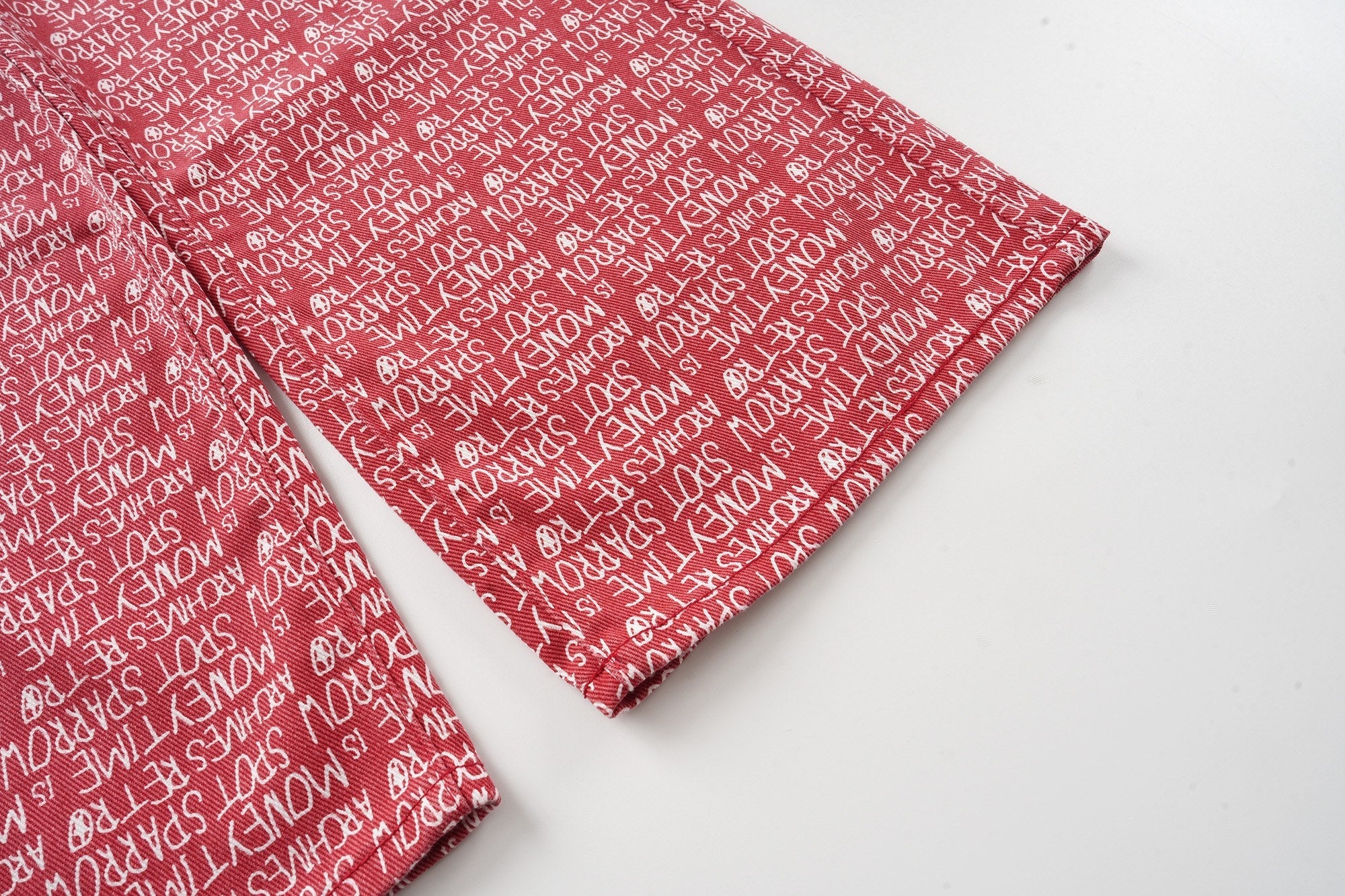 CapCabin All-Over Script Print Wide-Leg Pants