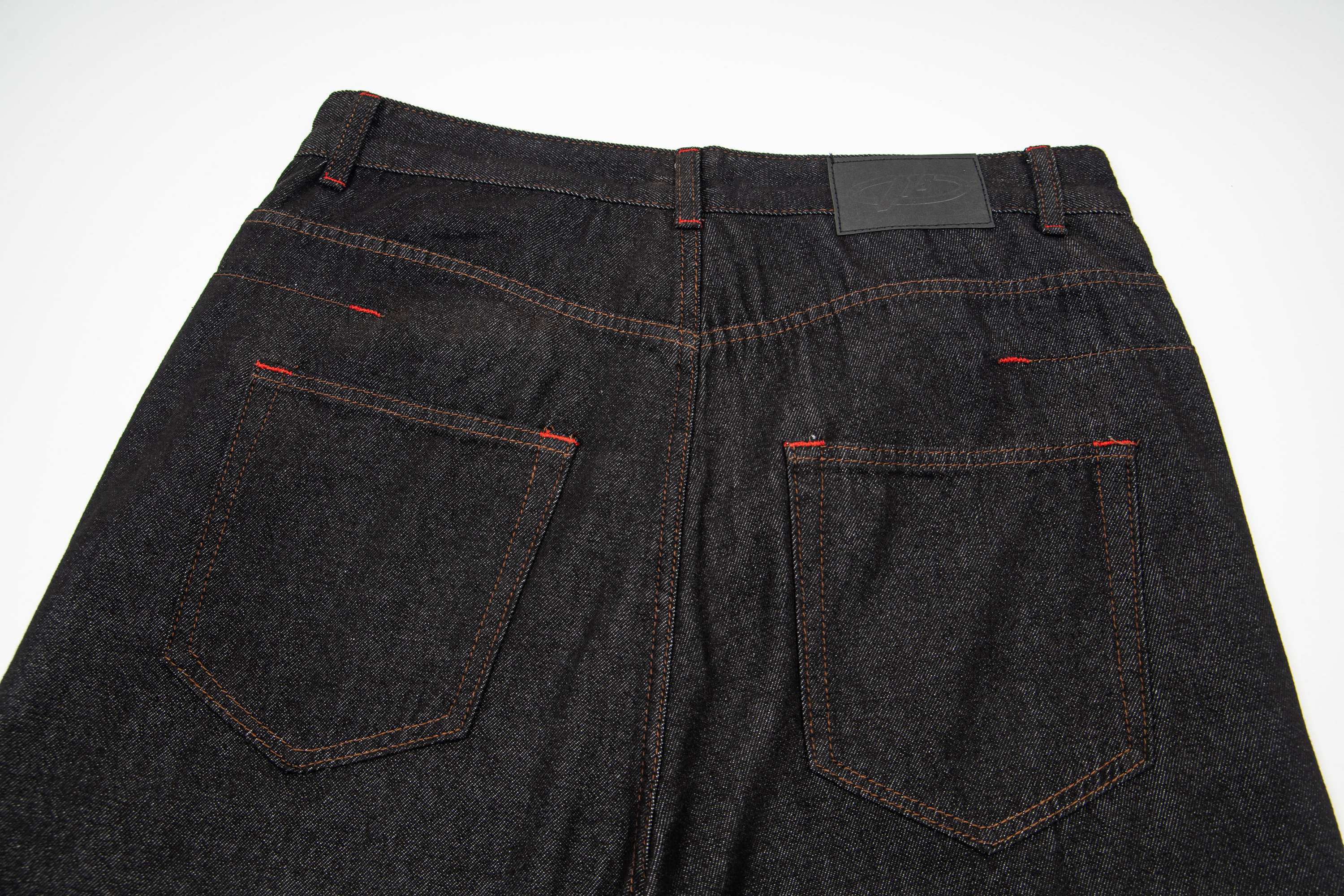 CapCabin Hook Closure Wide-Leg Denim Pants