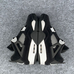 Air Jordan 4 Retro 'White Thunder'