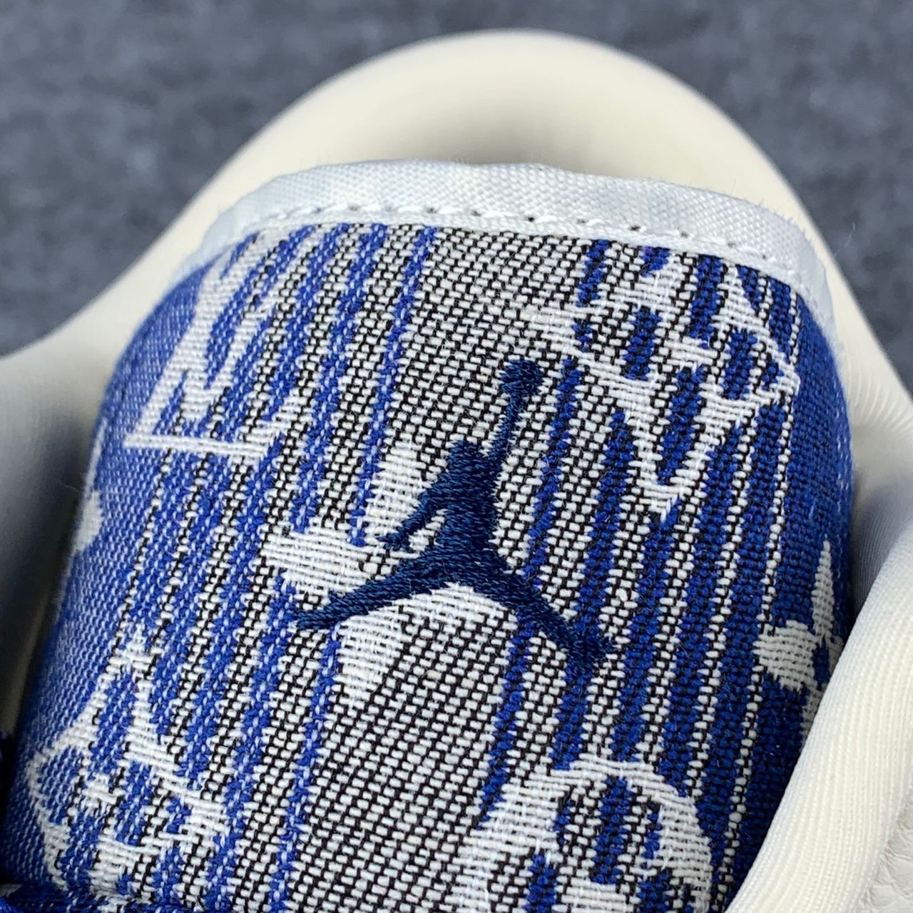 Custom Air Jordan 1 Low Bleu Atelier Sail/Blue