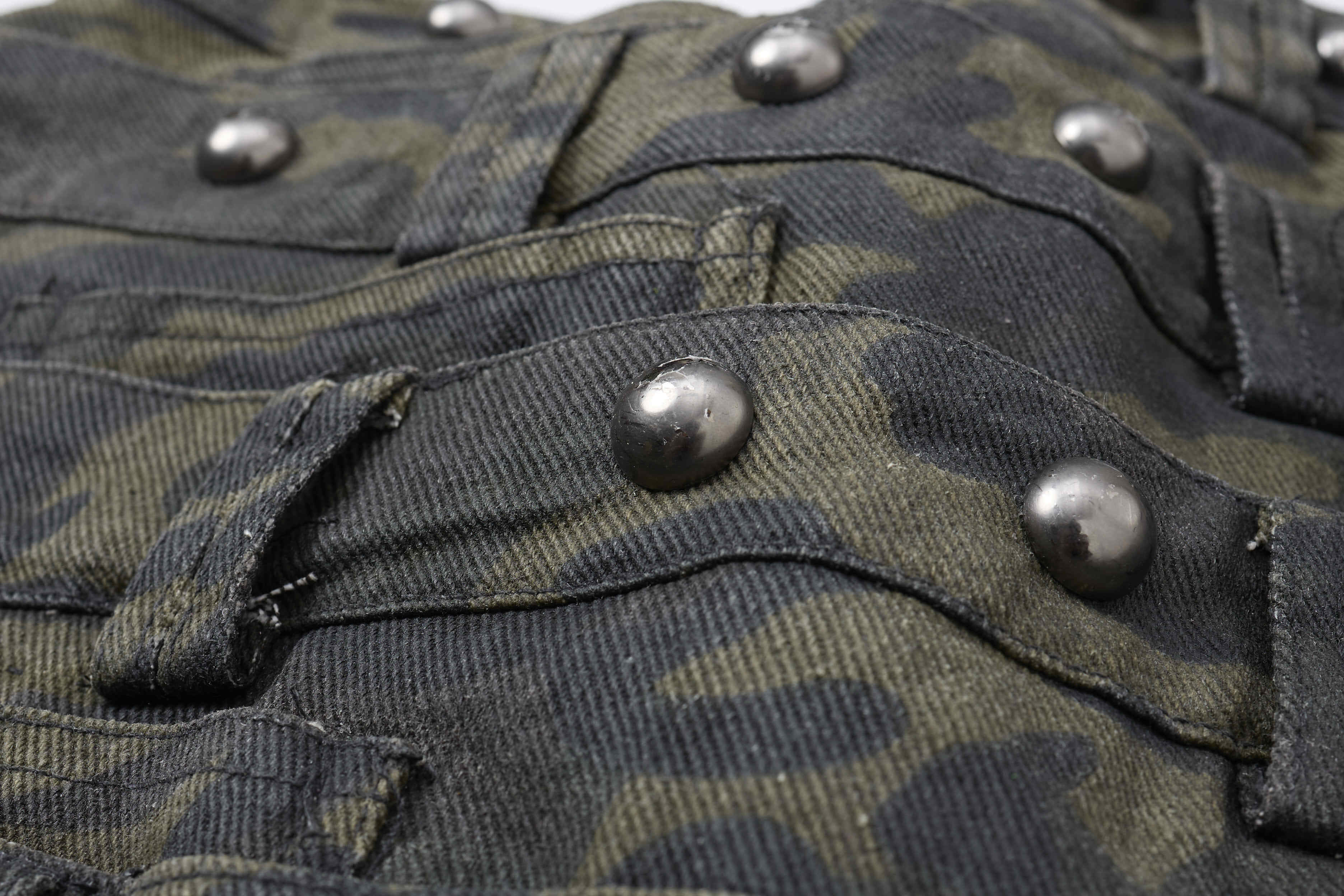 CapCabin Camo Wide-Leg Cargo Pants