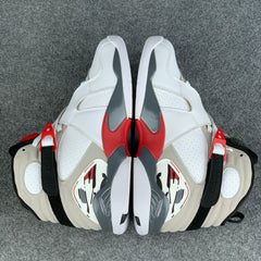 Air Jordan 8 Retro 'Bugs Bunny' 2025