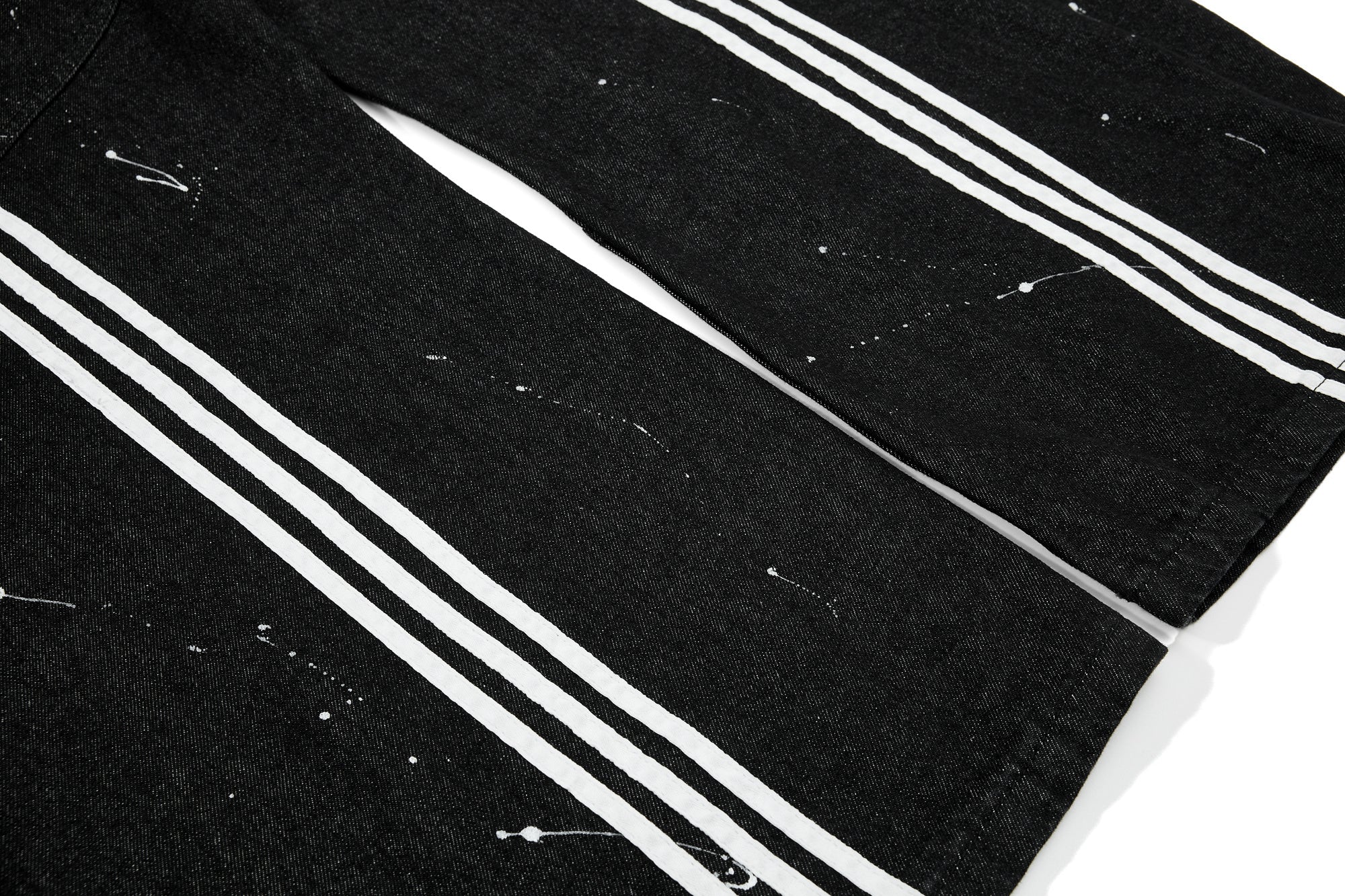 CapCabin Stripe Panel Paint-Splatter Wide-Leg Jeans