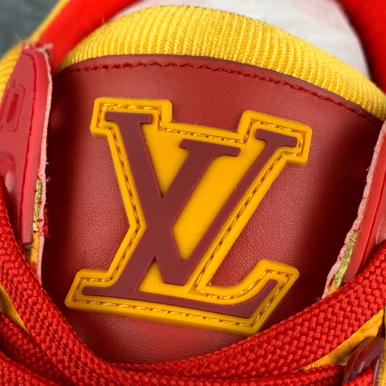 LV Trainer 'Bordeaux Red Orange'