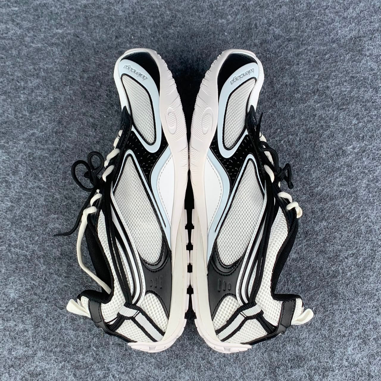 Balenciaga Wmns Radar Sneaker 'White Black'