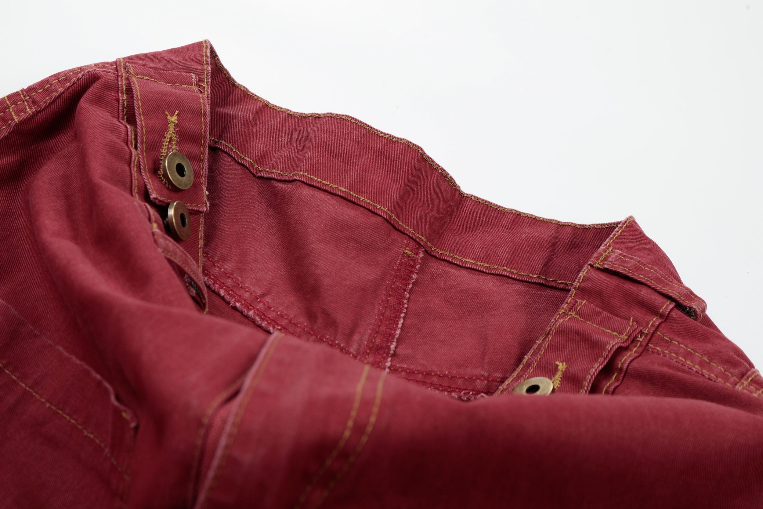 CapCabin “Vintage Red Splatter Wide-Leg Pants”