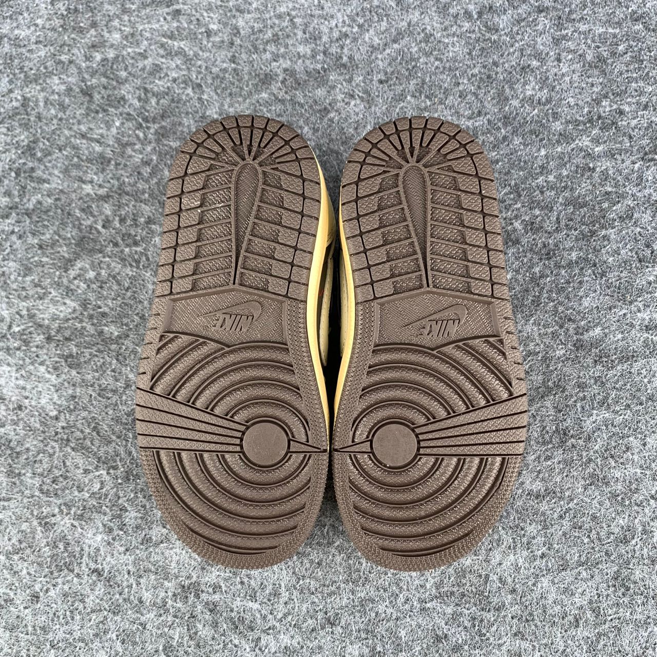 Travis Scott x Air Jordan 1 Low OG PS 'Reverse Mocha'