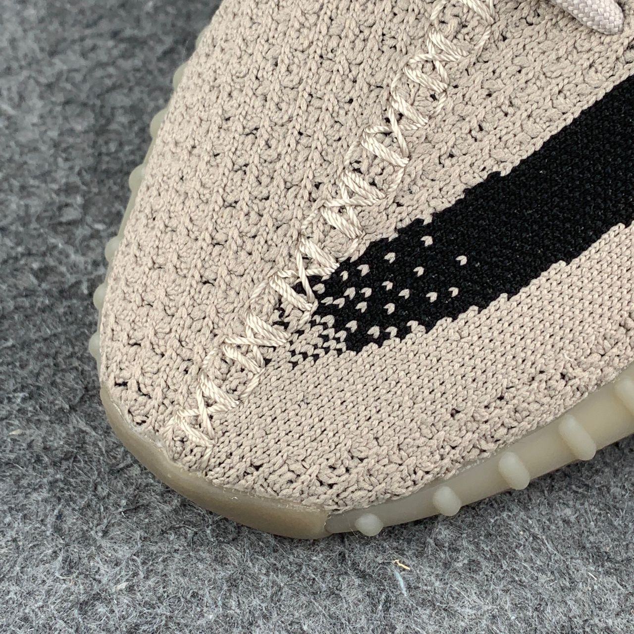 Yeezy Boost 350 V2 'Slate'