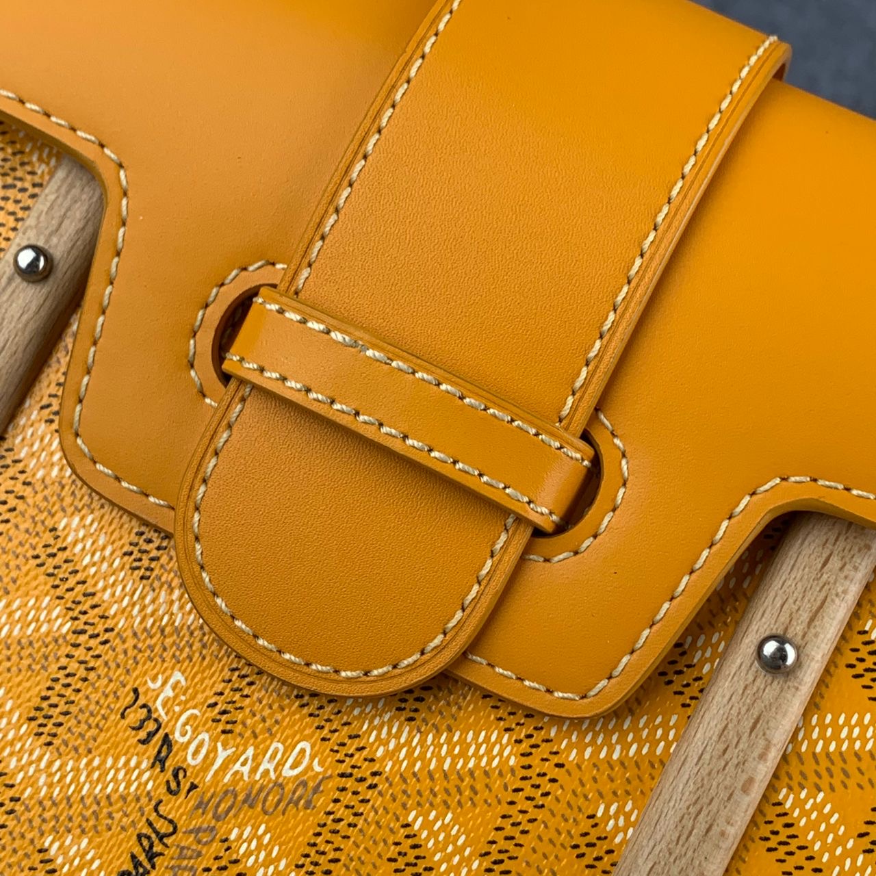 Goyard Saïgon Structure Mini Bag 'Yellow'.