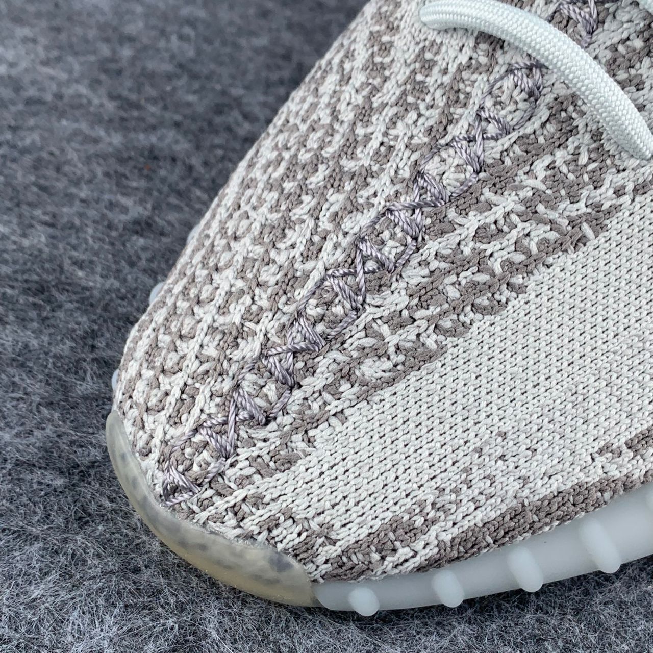 Yeezy Boost 350 V2 'Blue Tint'