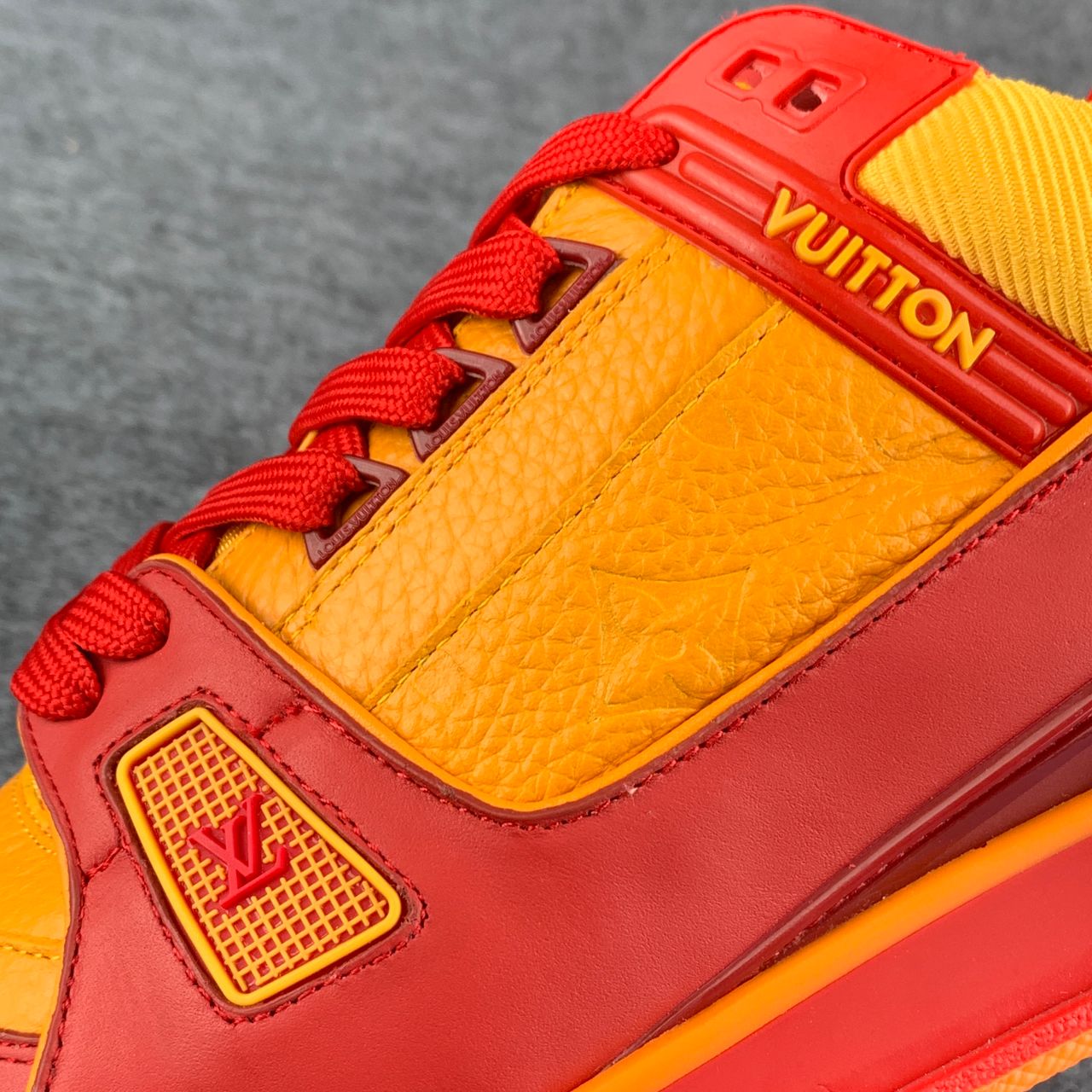 LV Trainer 'Bordeaux Red Orange'