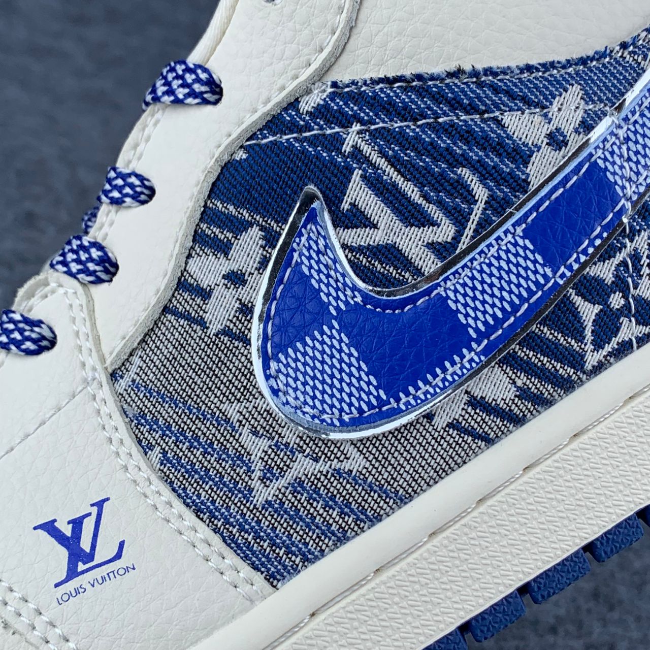 Custom Air Jordan 1 Low Bleu Atelier Sail/Blue