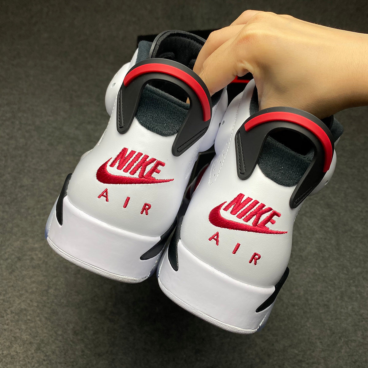 Air Jordan 6 Retro GS 'Carmine' 2021