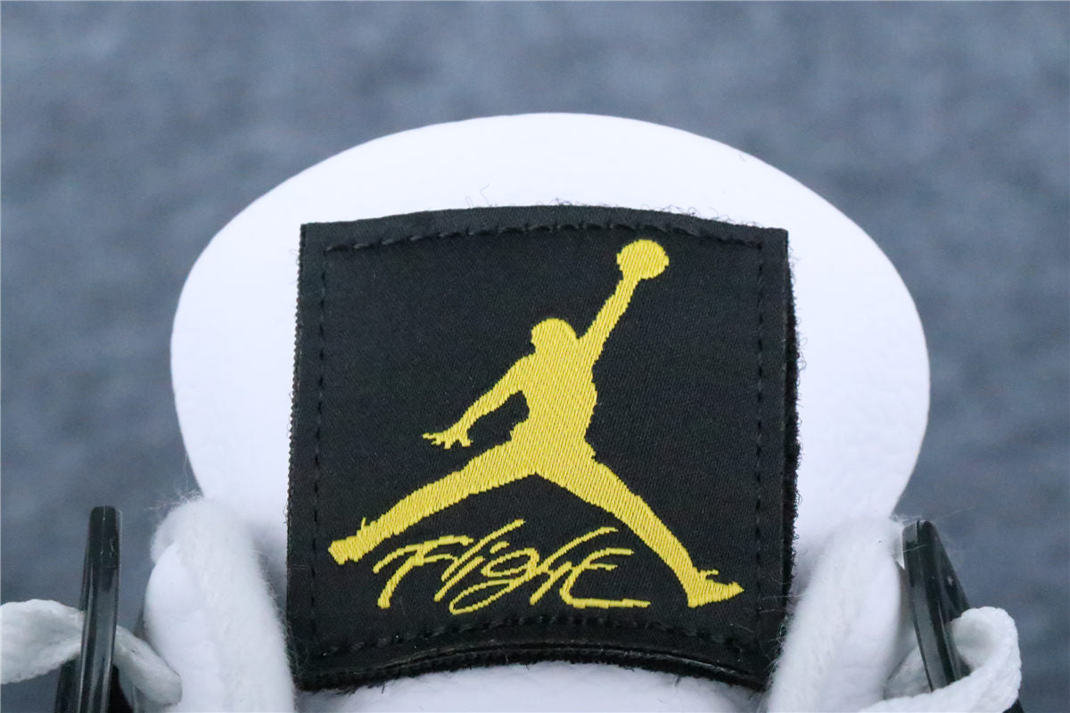 Air Jordan 4 Retro 'Rare Air - Tour Yellow' 2026