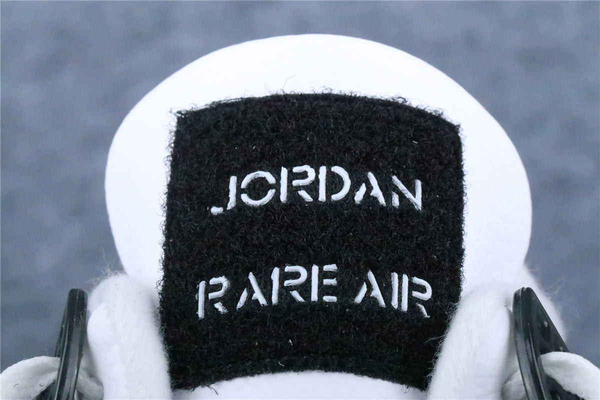 Air Jordan 4 Retro 'Rare Air - Tour Yellow' 2026