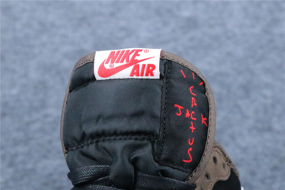 Travis Scott x Air Jordan 1 Low 'Mocha' (US Warehouse, No QC)