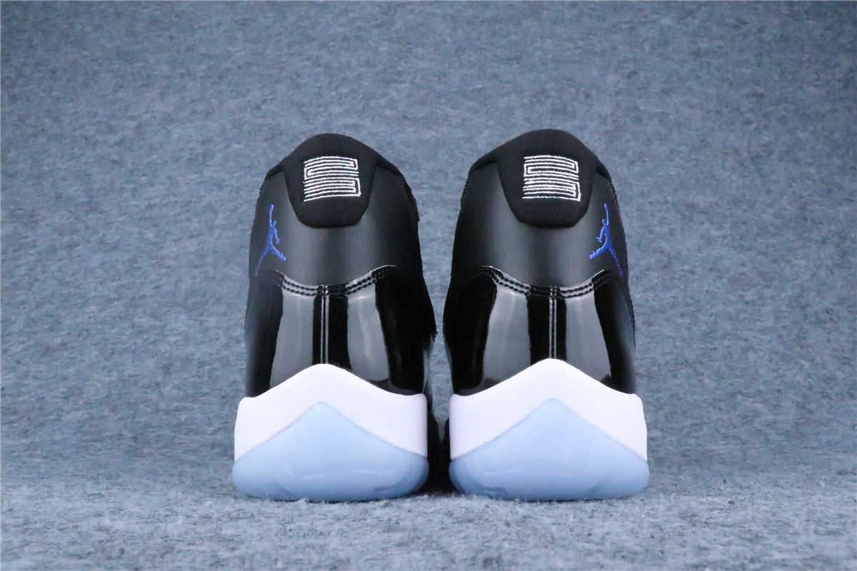 (Early Look) Air Jordan 11 Retro 'Space Jam' 2026
