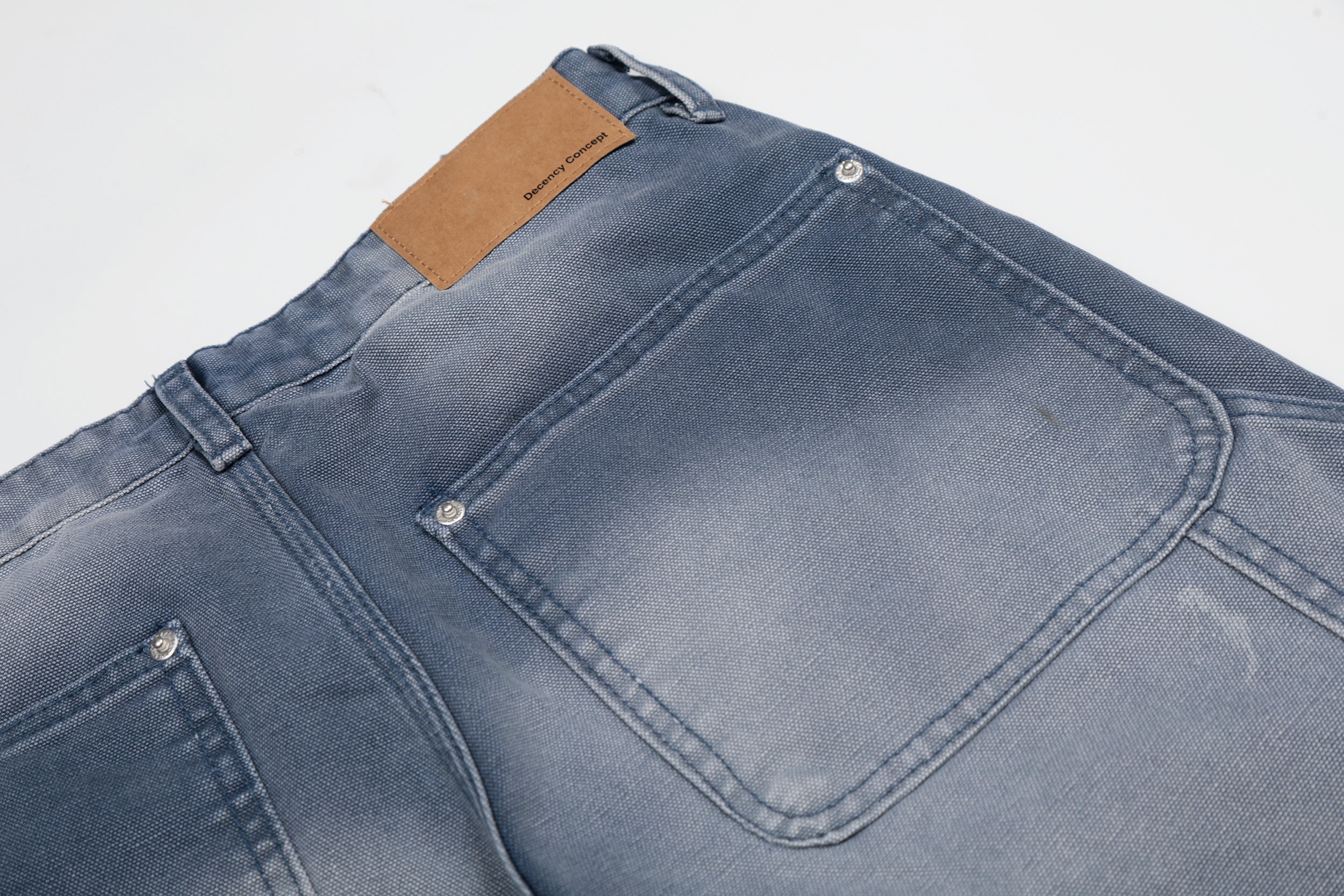 CapCabin Washed Wrinkle Effect Denim Jeans