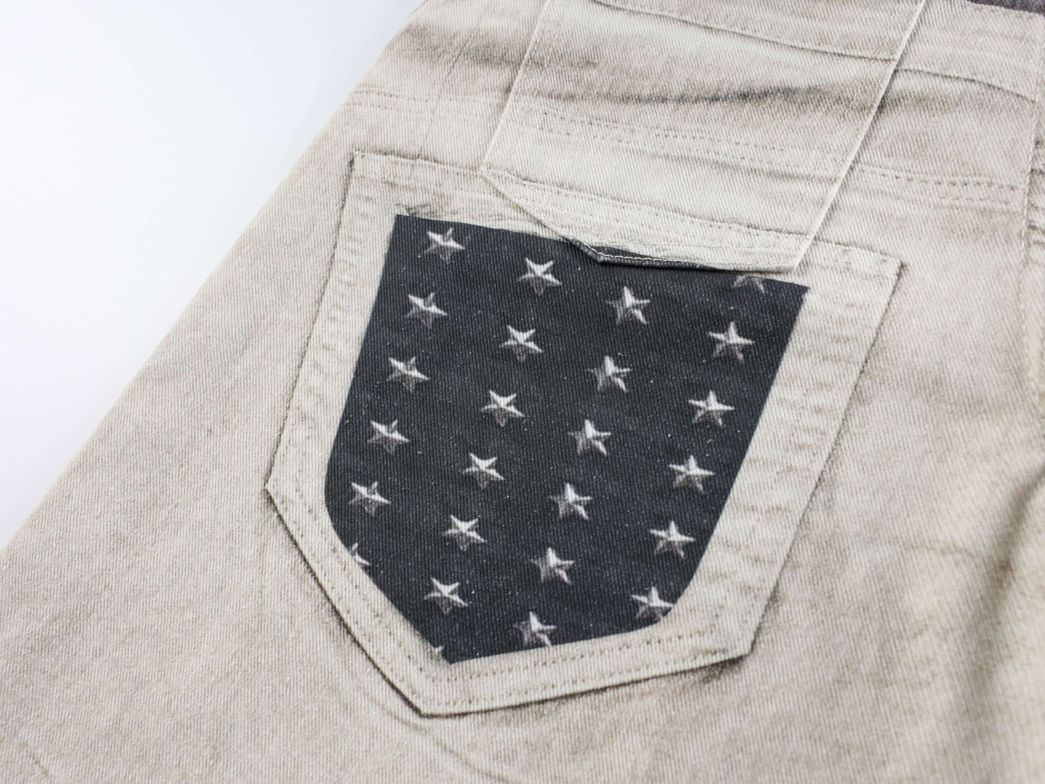 CapCabin “Layered Belt Utility Balloon Jeans”