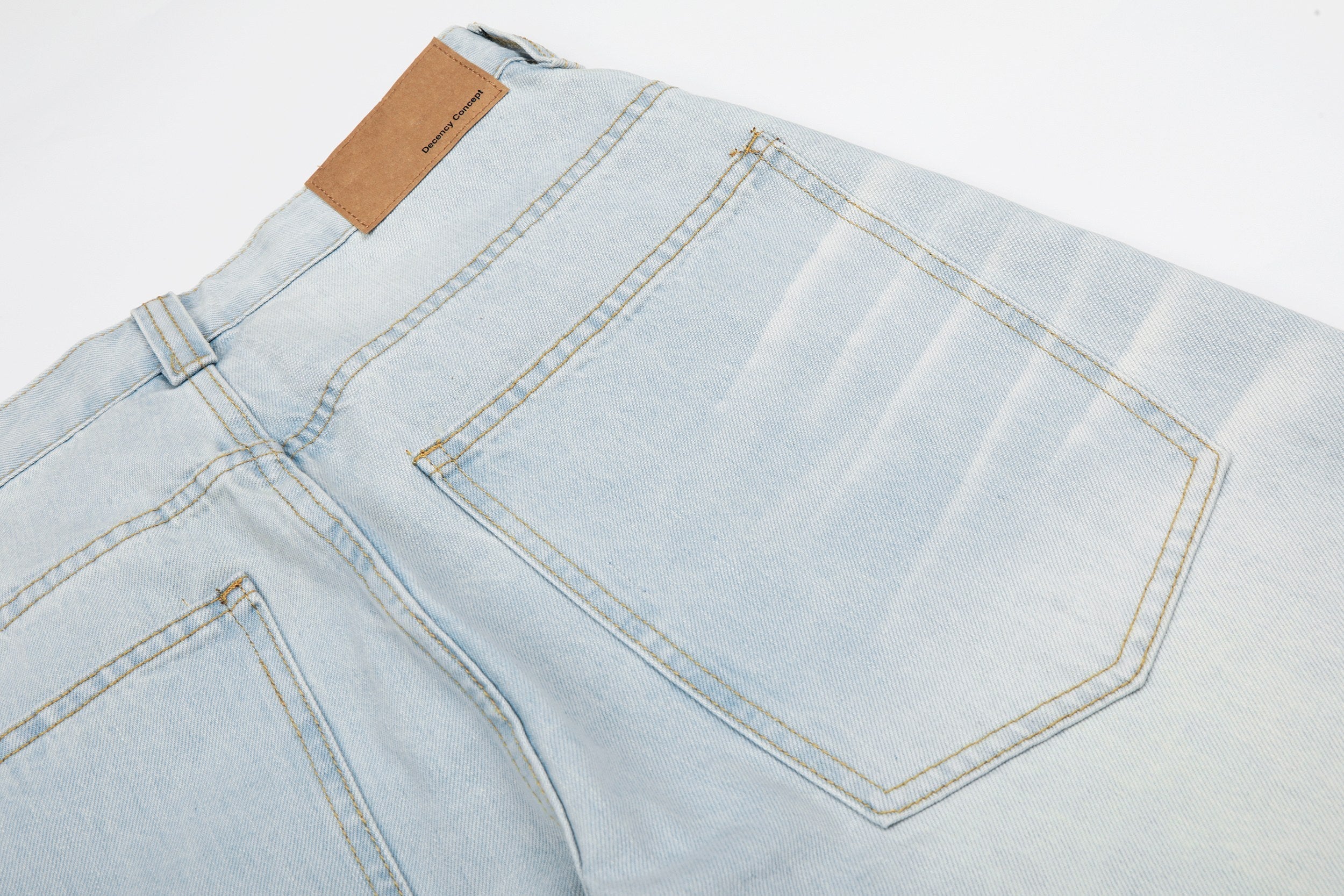 CapCabin “Ice Wash Wide Denim”