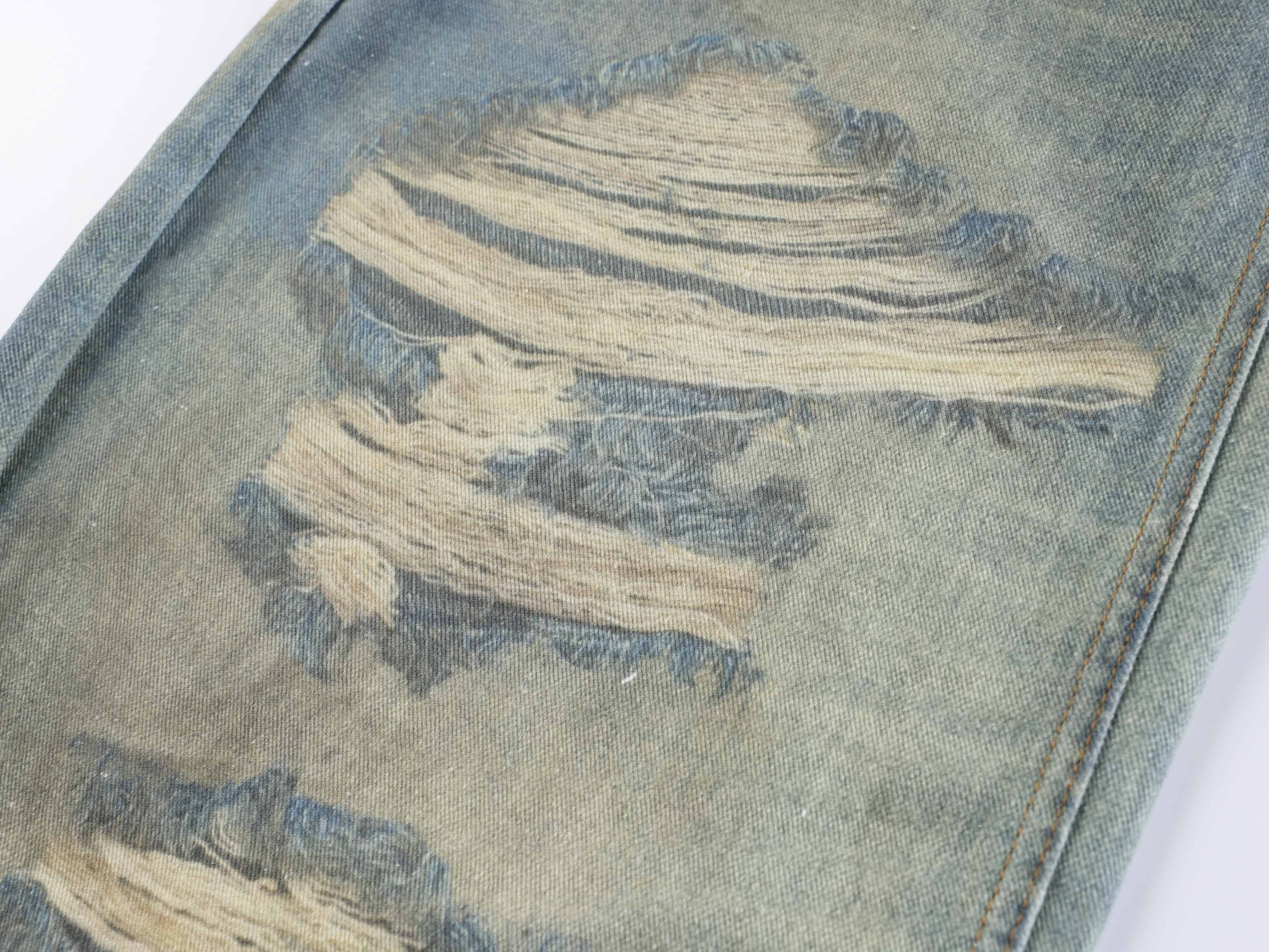 CapCabin “Layered Fade Distressed Balloon Jeans”