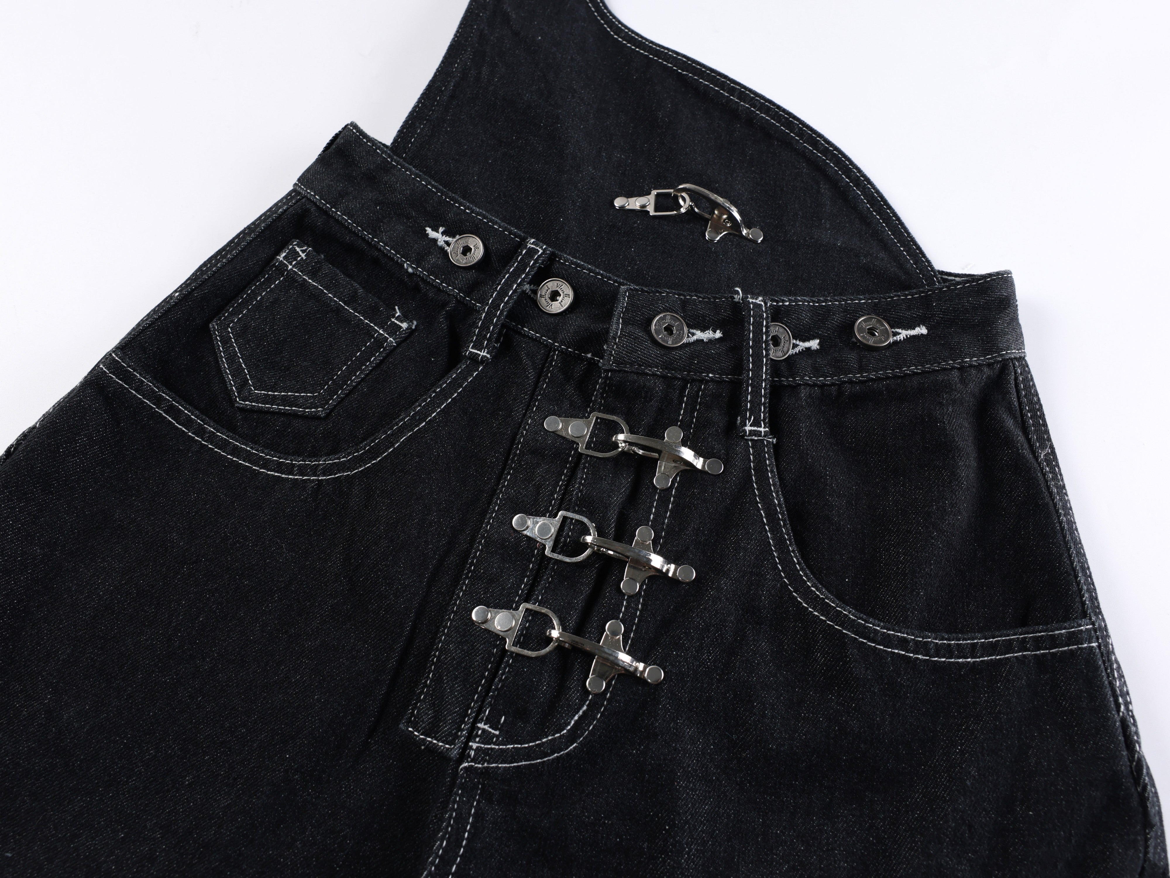 CapCabin Hardware Strap Wide-Leg Jeans