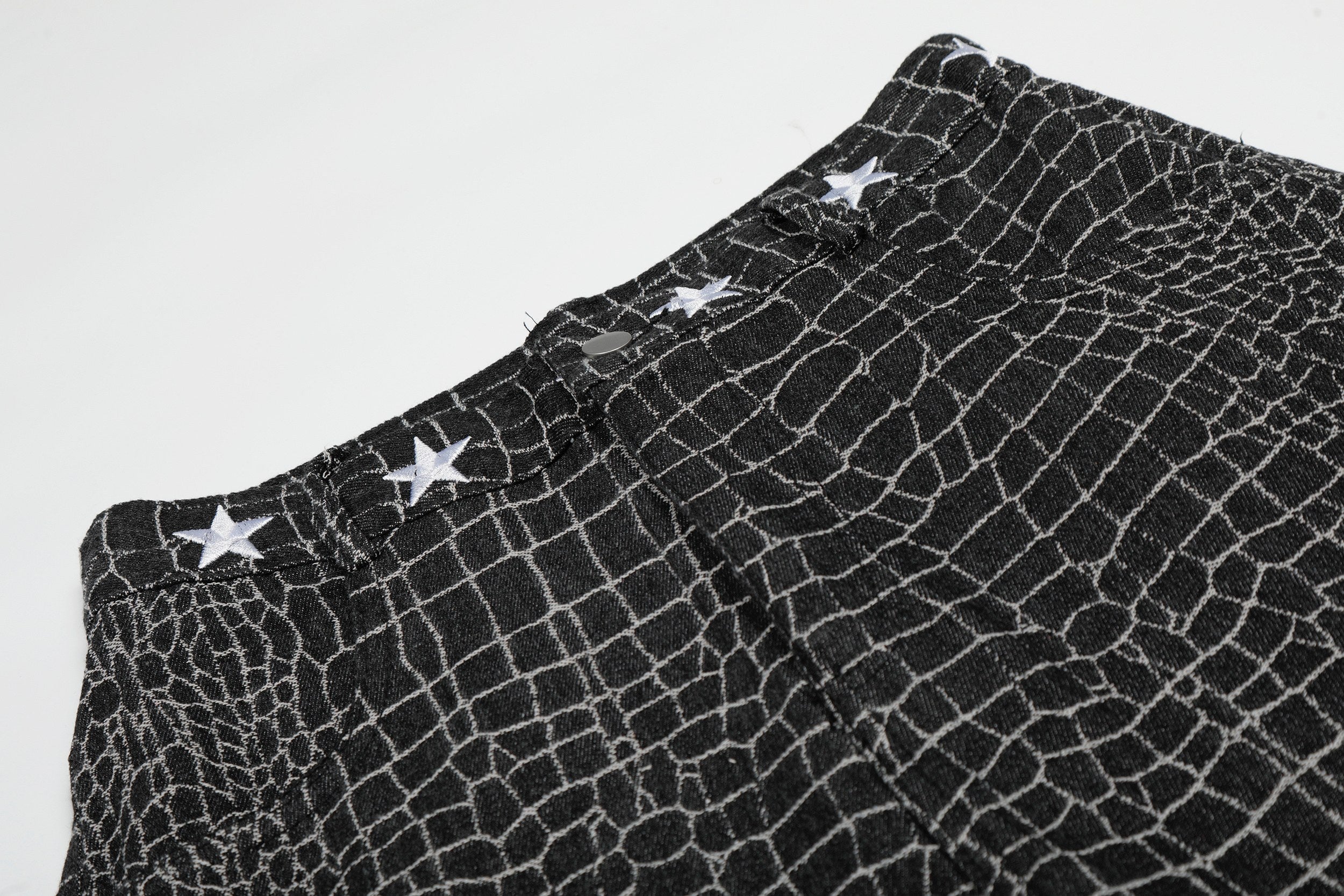 CapCabin “Croc-Star” Balloon Pants