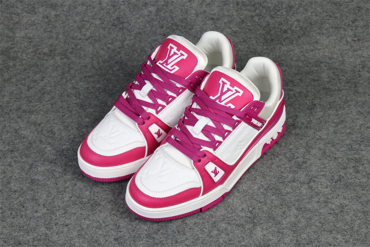 WMNS LV Trainer 'Fuchsia'