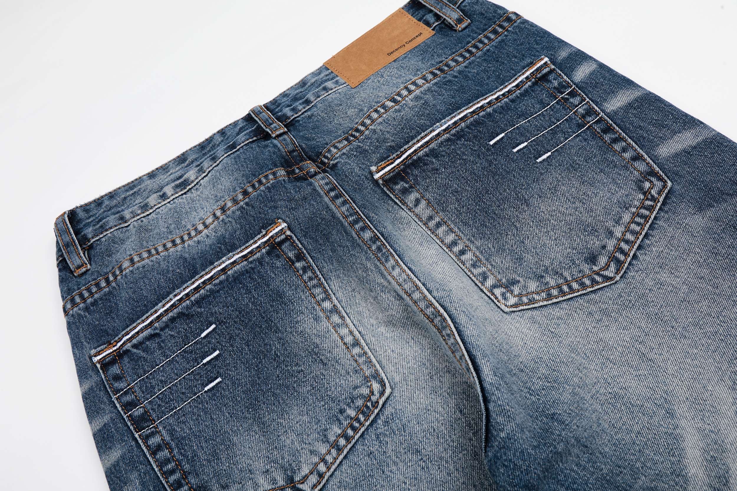 CapCabin “Vintage Fade Denim Jeans”